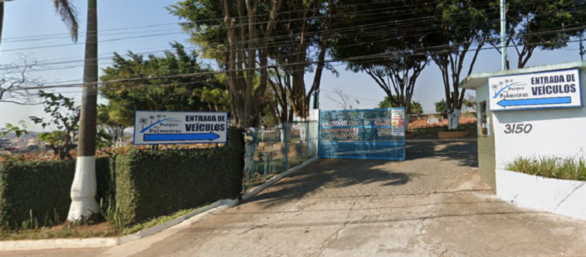 Cemitério Parque das Palmeiras Coroa de Flores SP